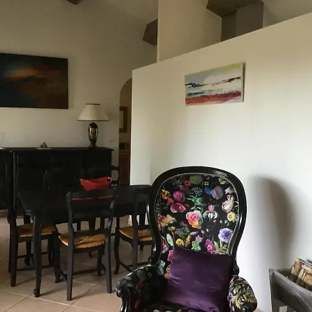 Les Cailloux Holiday home